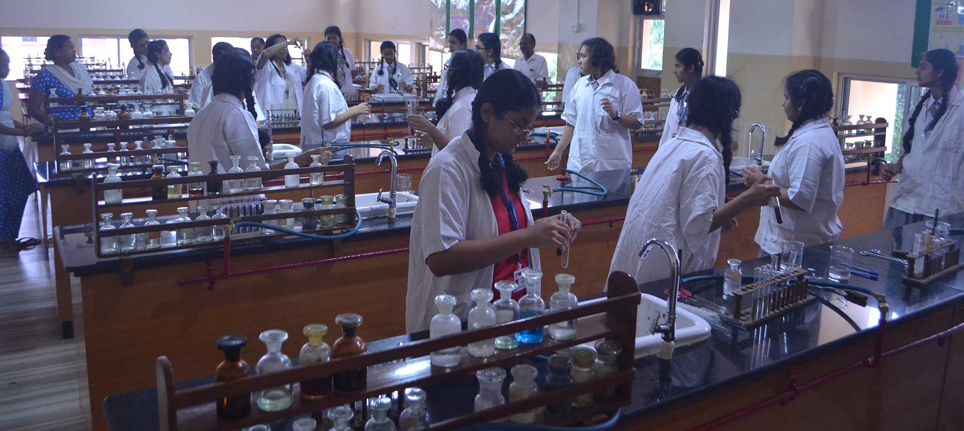 Queen Mary School Science